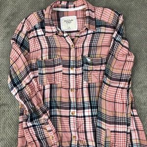 Abercrombie & Fitch Women’s Plaid Flannel shirt